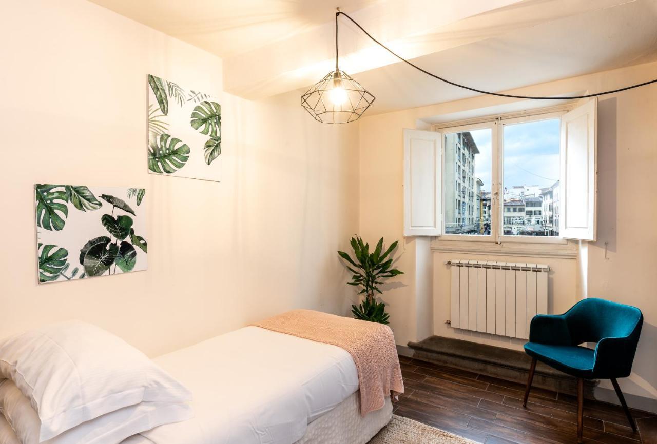 Historic Center Apartment - Next To The River, All Attractions - By LikehomeFirenze Bagian luar foto